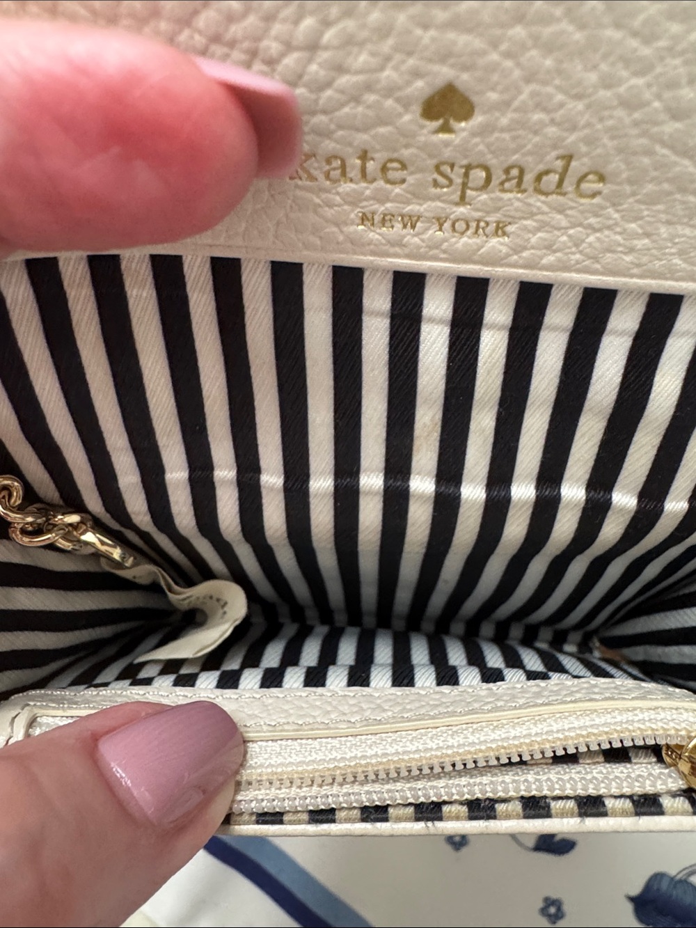 kate spade Cream and Black Leather Bow Wallet - Picture 8 of 11